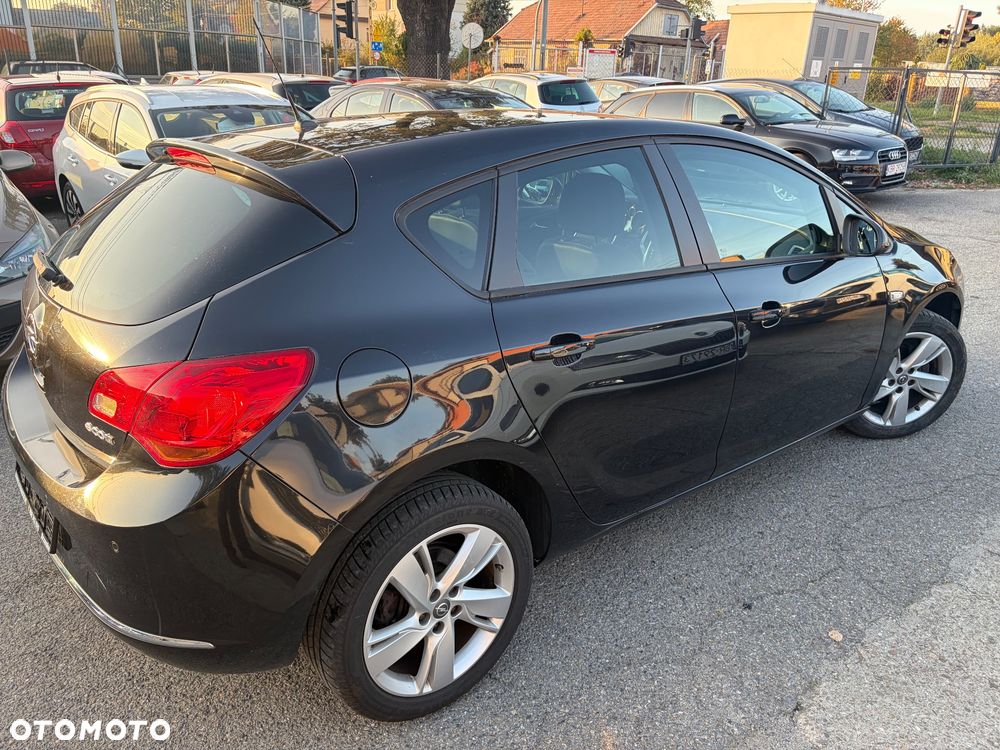 Opel Astra - 15