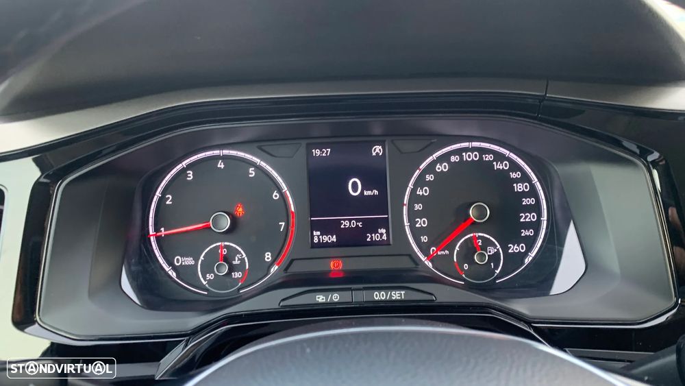 VW Polo 1.0 Confortline - 23