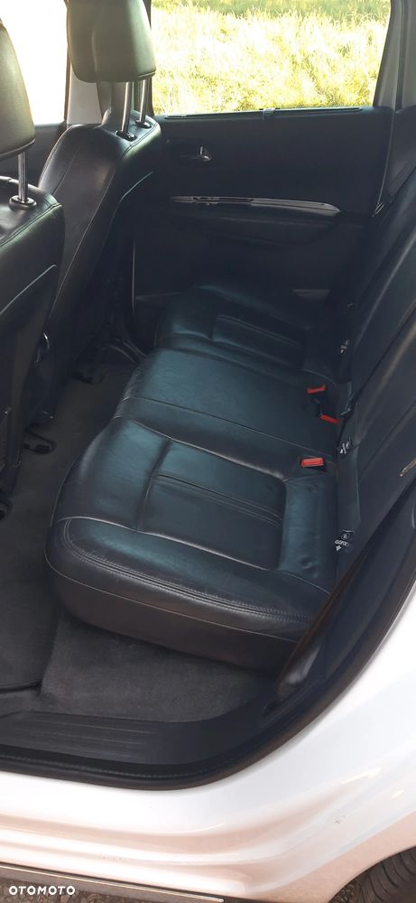 Peugeot 3008 HDi 115 Allure - 17