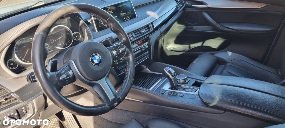 BMW X6 xDrive40d - 8