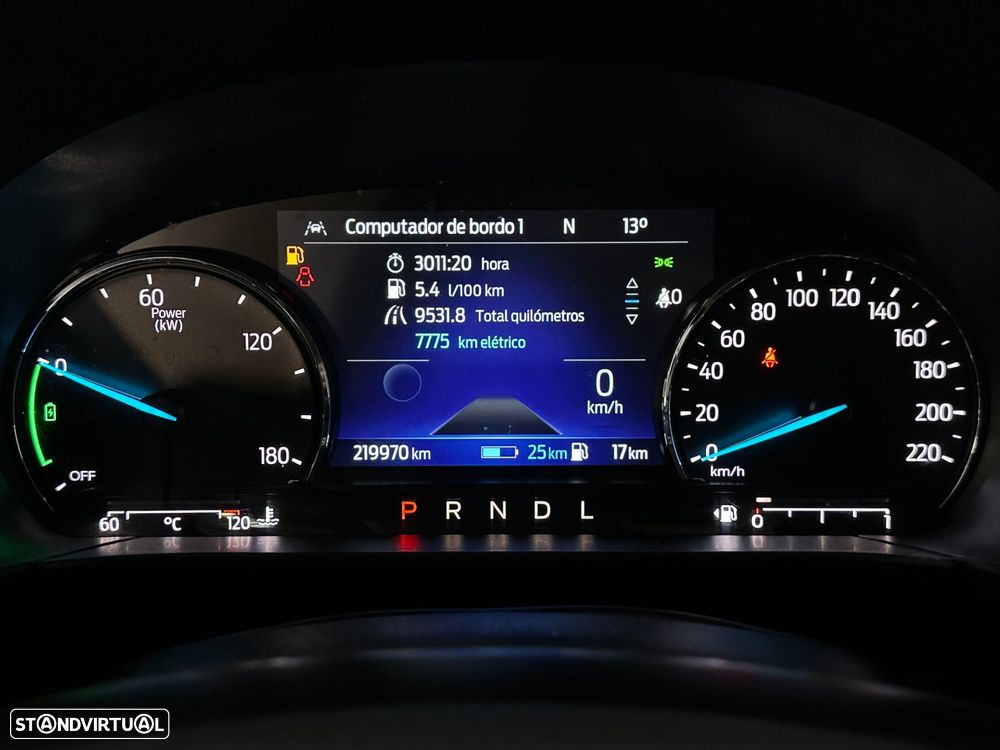 Ford Kuga 2.5 PHEV Titanium - 20