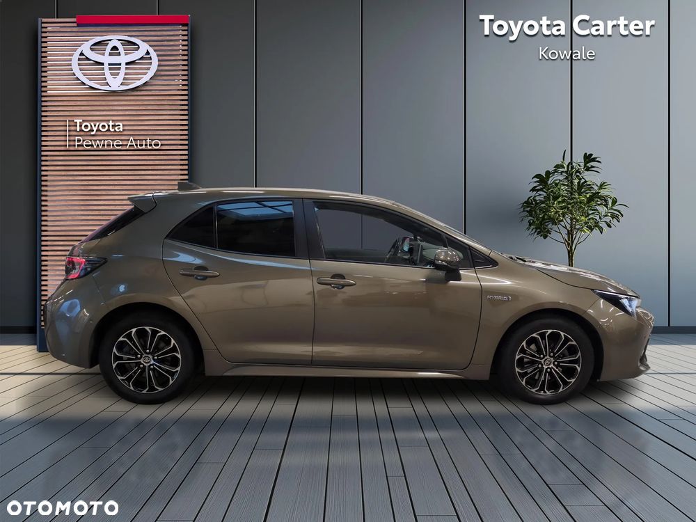 Toyota Corolla 1.8 Hybrid Comfort - 6