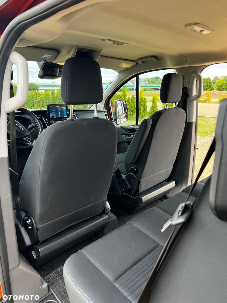 Ford Transit Custom 290 L2H1 Limited - 25