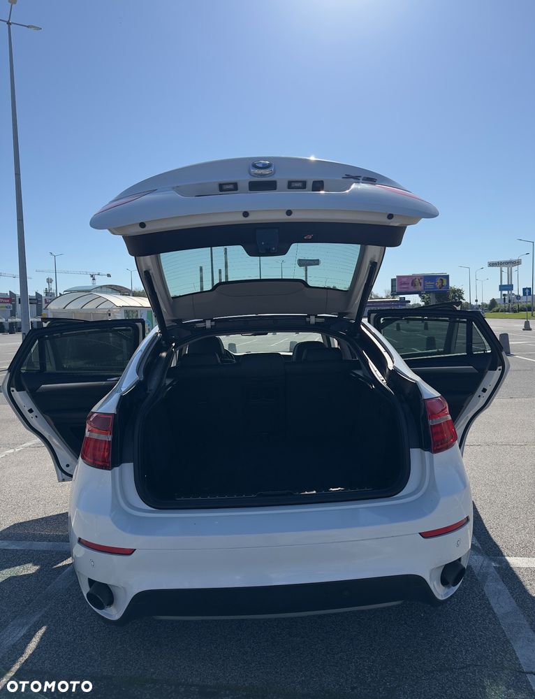 BMW X6 35i xDrive - 29