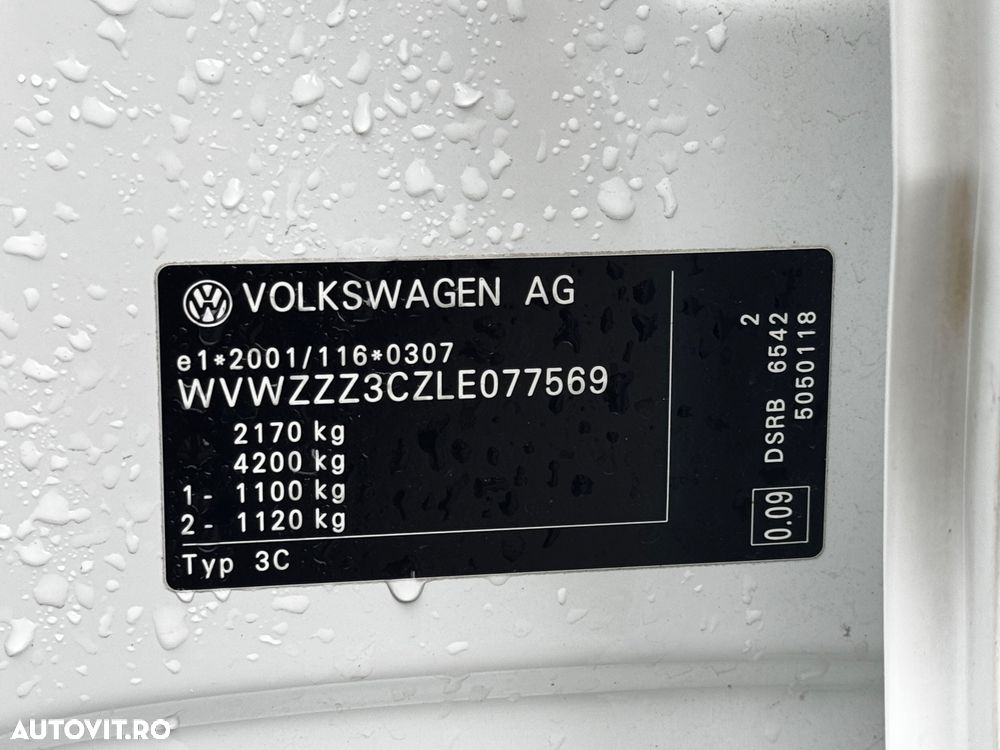Volkswagen Passat 2.0 TDI SCR DSG Elegance - 32