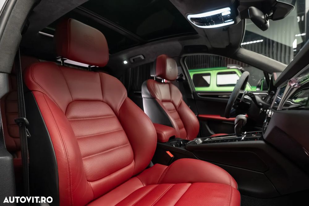 Porsche Macan S - 37