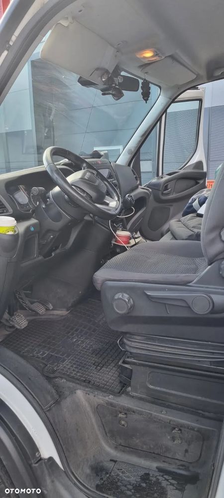 Iveco 50C - 10