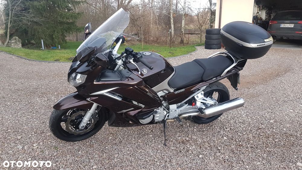 Yamaha FJR - 9
