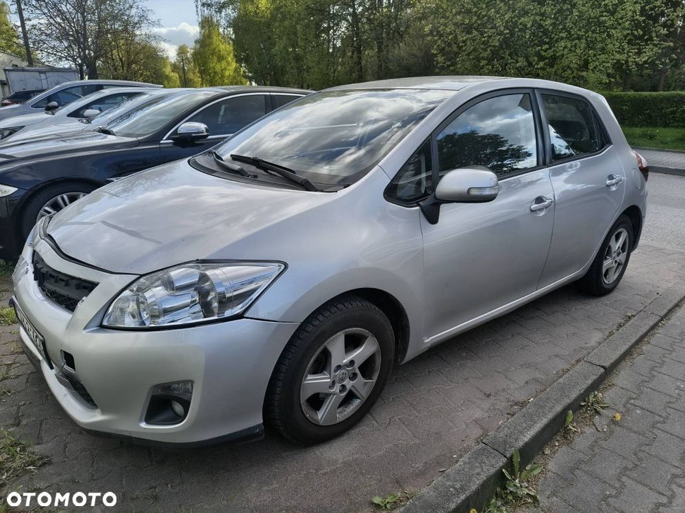 Toyota Auris 1.8 HSD Sol - 3