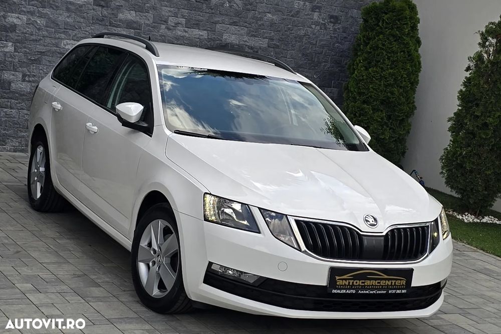 Skoda Octavia - 2
