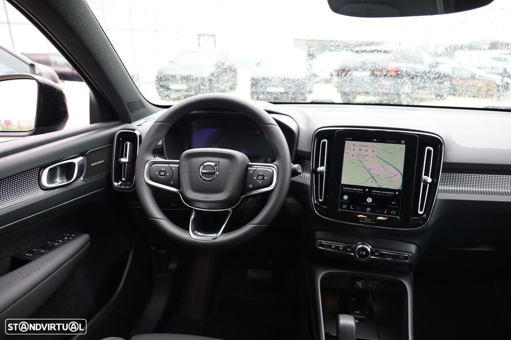Volvo EX40 82 kWh Single Motor Extended Range Plus - 13
