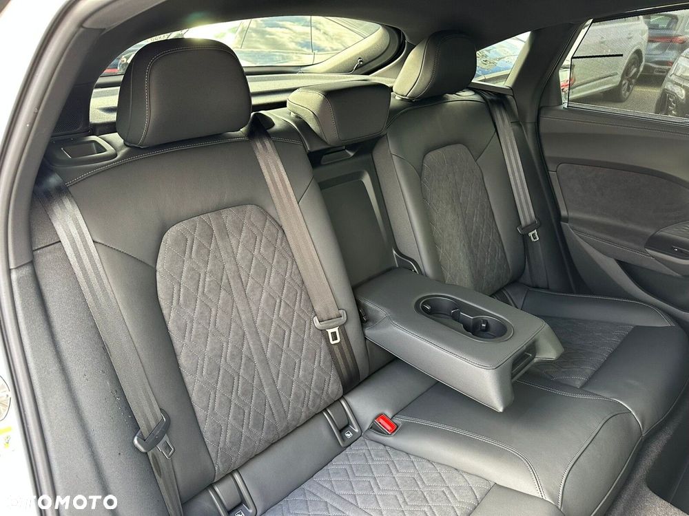Audi A5 Limousine - 25