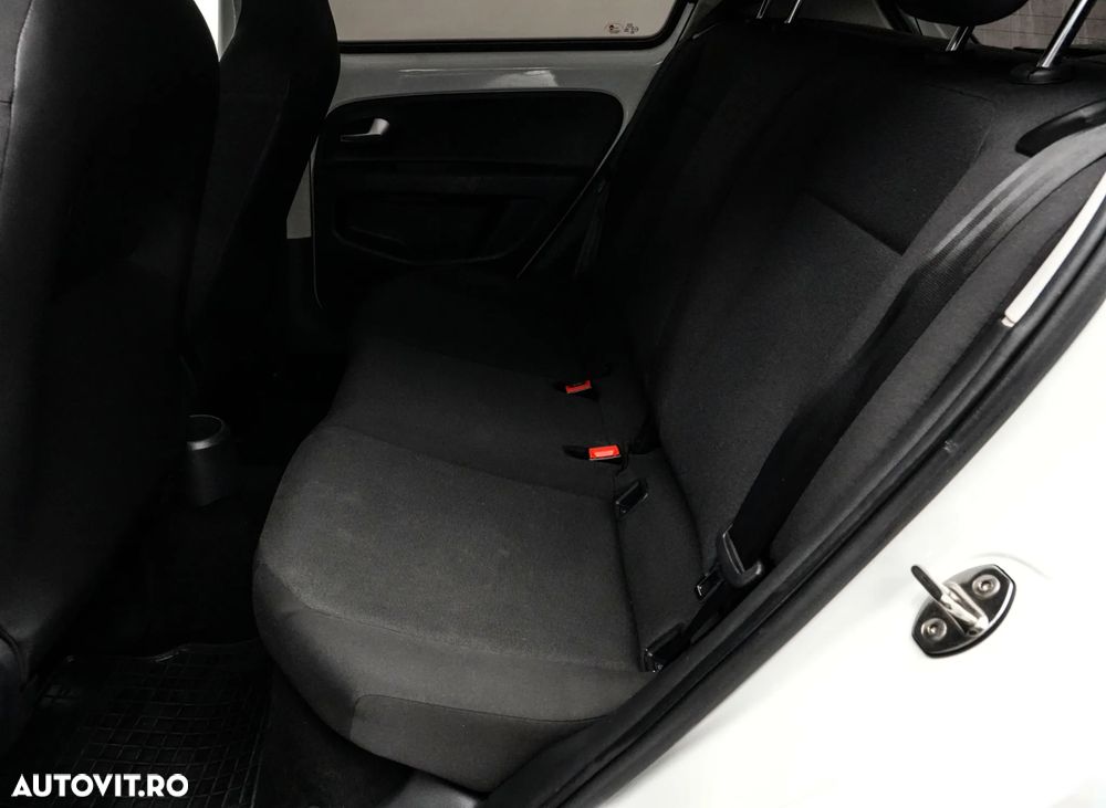 Volkswagen up! 1.0 BMT MPI High - 15