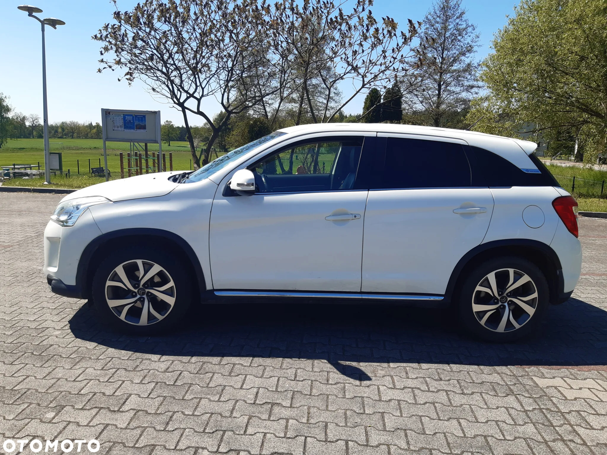 Citroën C4 Aircross e-HDi 115 Stop & Start 4WD Exclusive - 2