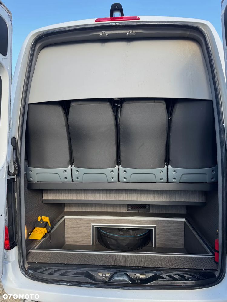 Mercedes-Benz Sprinter 517 - 5