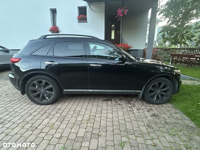 Infiniti FX - 5