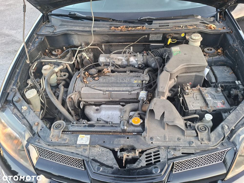 Mitsubishi Outlander - 19