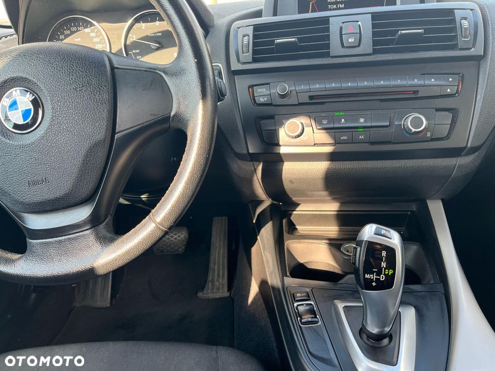 BMW Seria 1 116d - 10