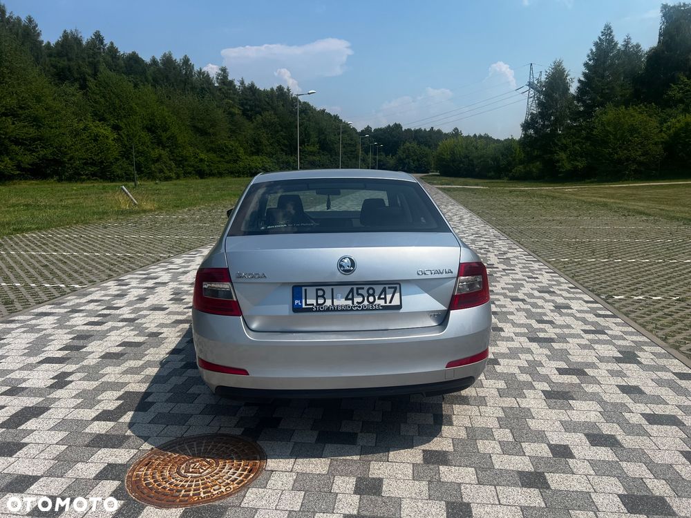 Skoda Octavia 1.6 TDI Ambition - 5