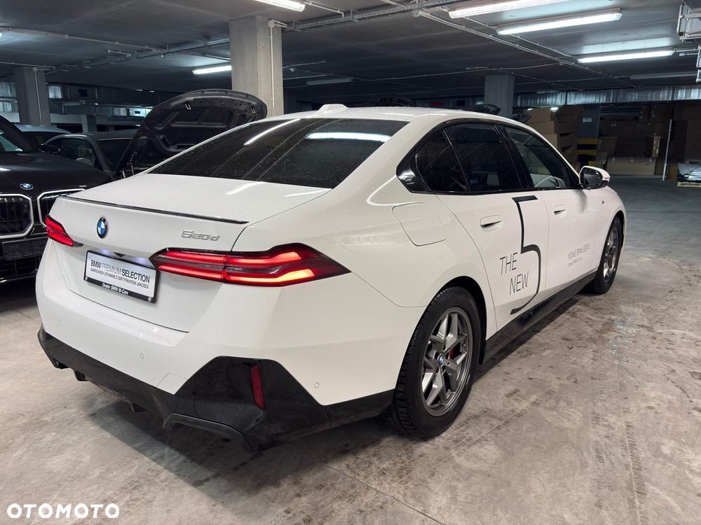 BMW Seria 5 520d mHEV M Sport - 6