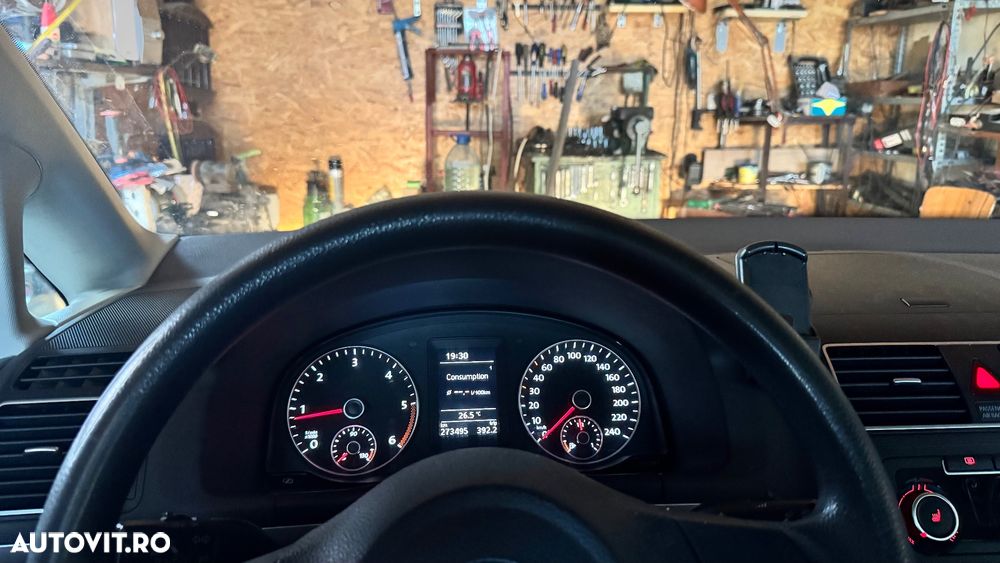 Volkswagen Touran 1.6 TDI BlueMotion Technology Trendline - 2