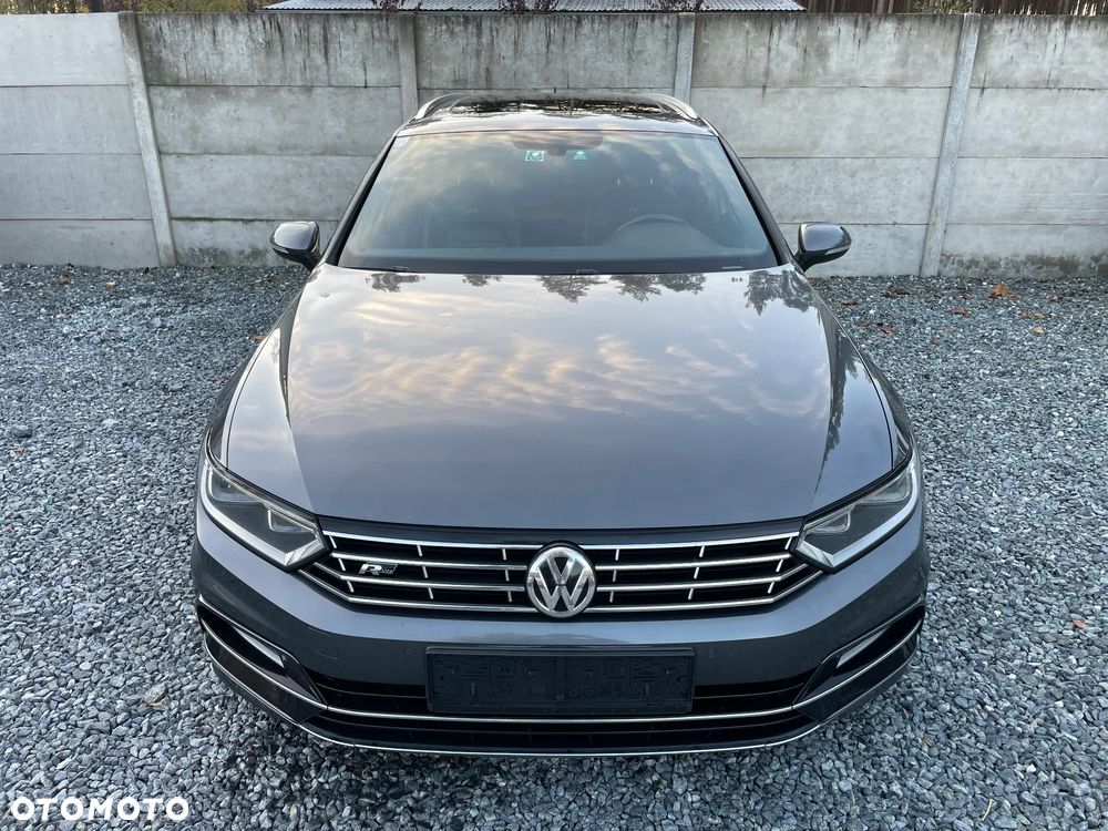 Volkswagen Passat Variant - 1