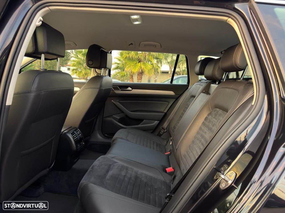 VW Passat Variant 2.0 TDi Highline - 18