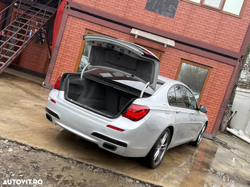 BMW Seria 7 730d xDrive Edition Exclusive - 37