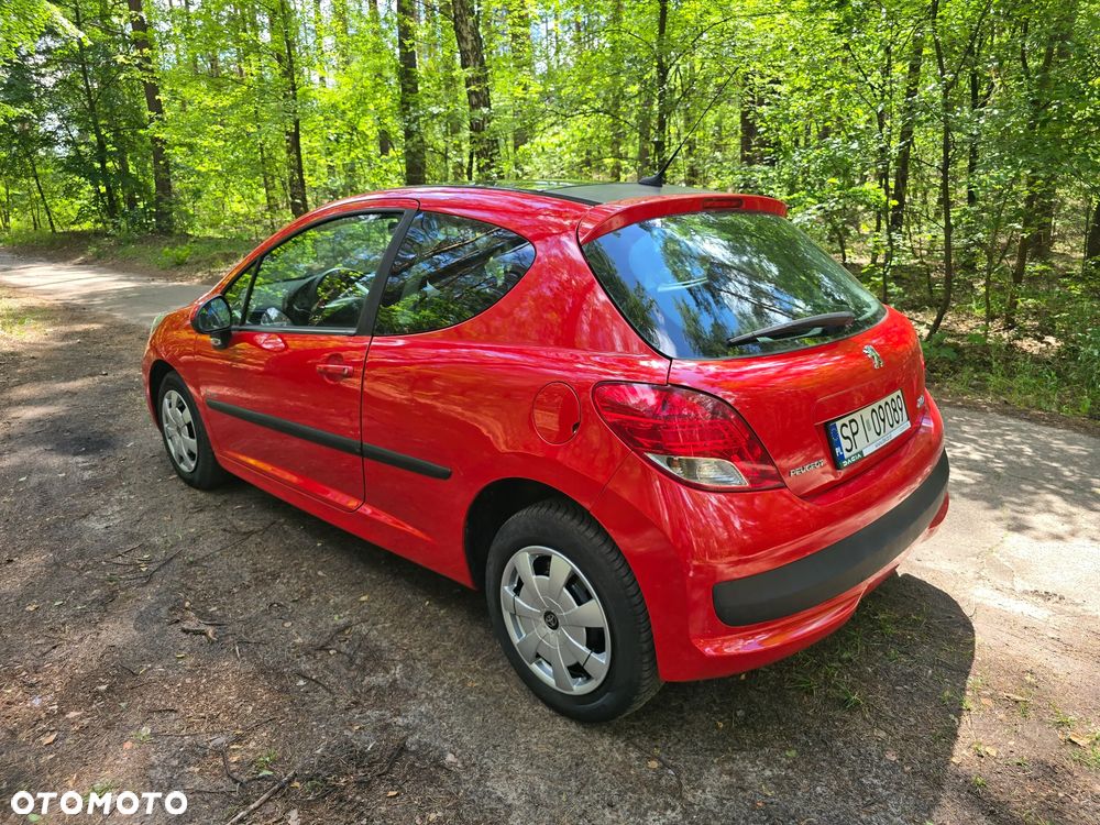 Peugeot 207 90 HDi FAP (Blue Lion) Urban Move - 3