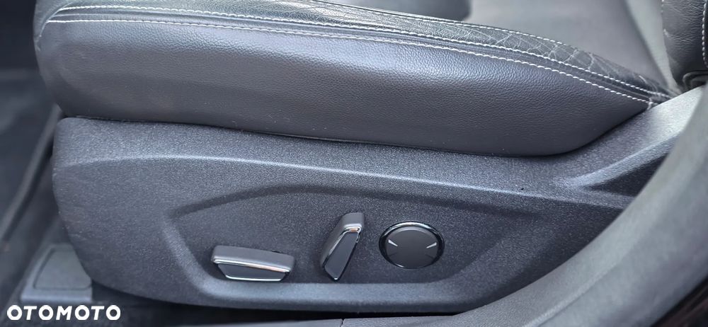 Ford Mondeo - 14