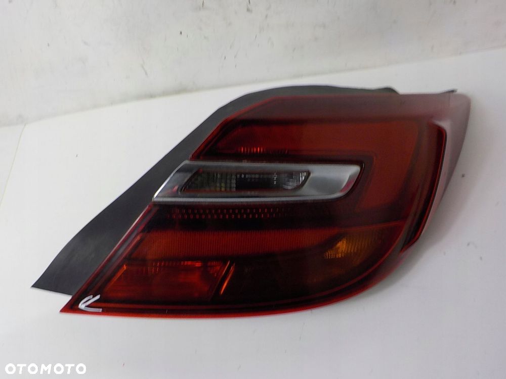 OPEL INSIGNIA A HB LIFT LAMPA PRAWA TYŁ TYLNA UK - 1
