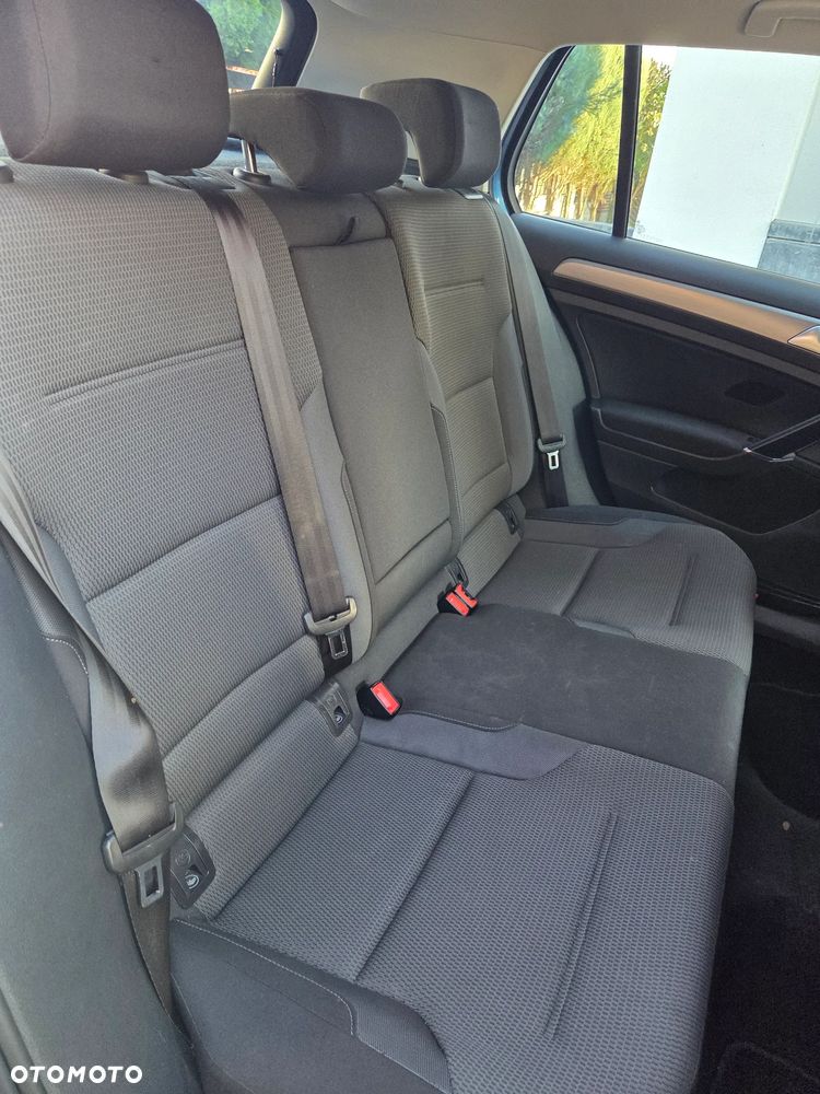 Volkswagen Golf 1.4 TSI BMT Comfortline - 19