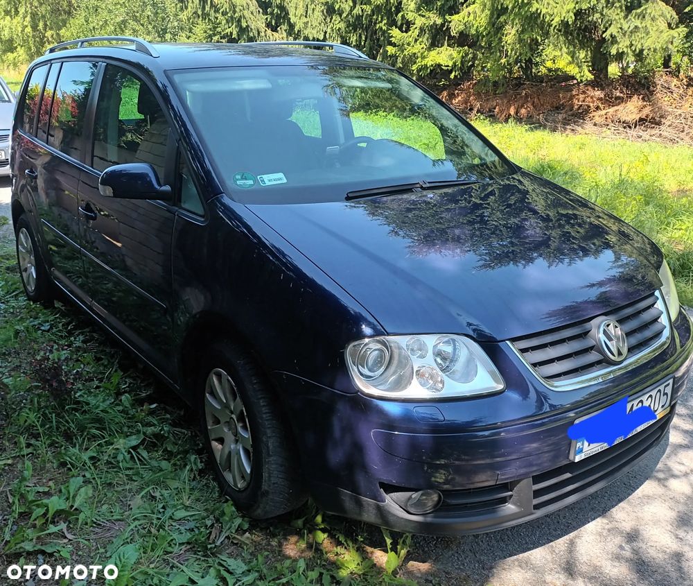 Volkswagen Touran 2.0 TDI Highline - 1