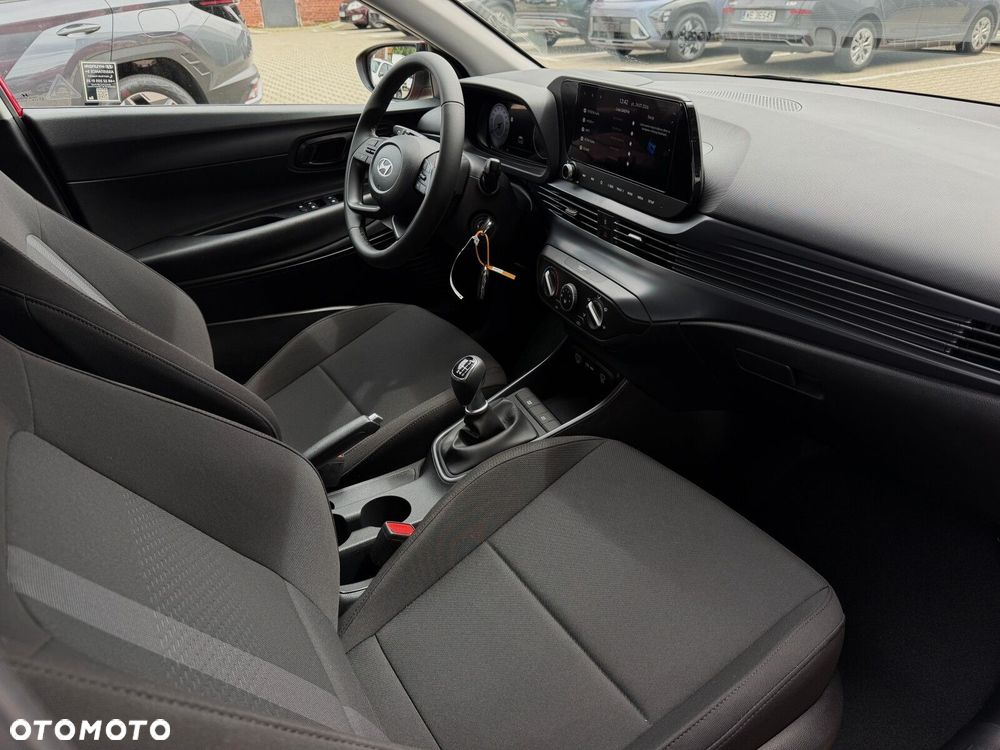 Hyundai i20 - 25