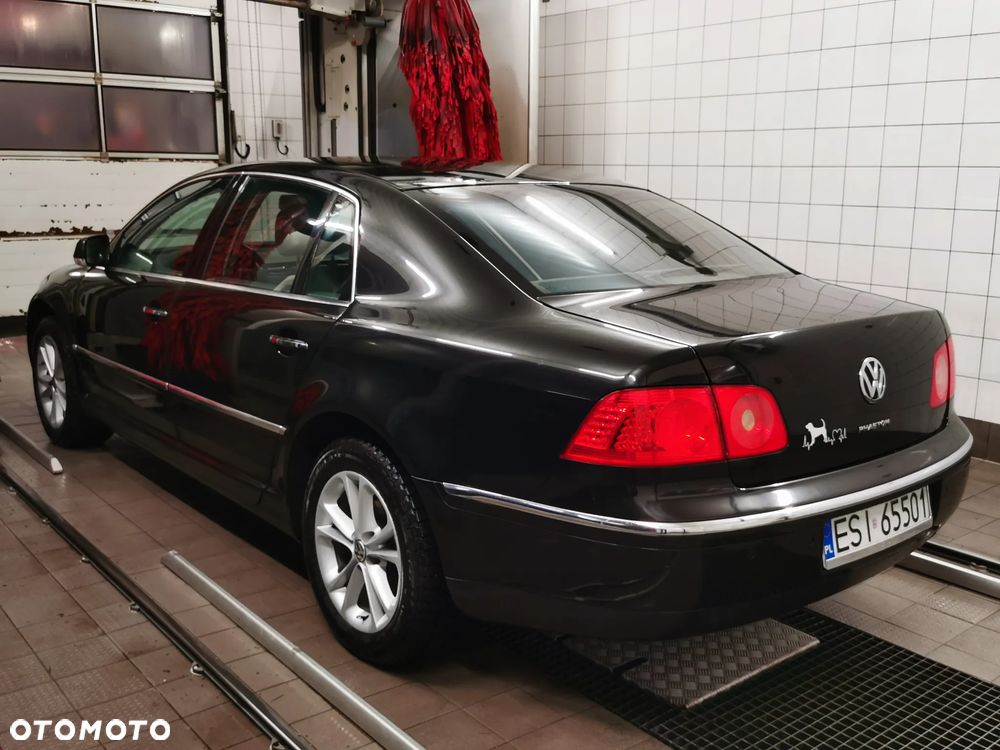 Volkswagen Phaeton 3.2 V6 Tiptr (5 os.) - 19