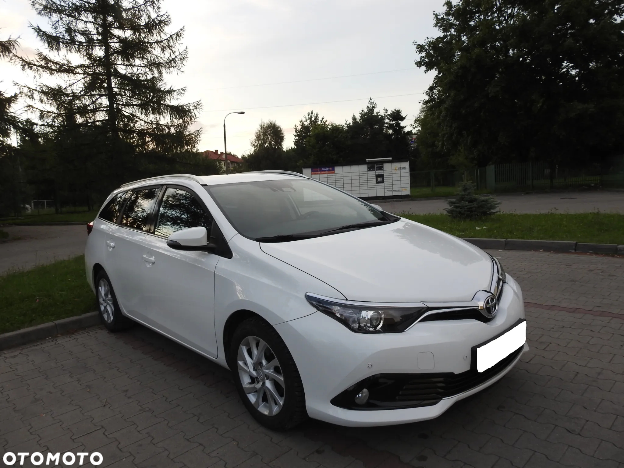 Toyota Auris 1.2 T Premium - 4