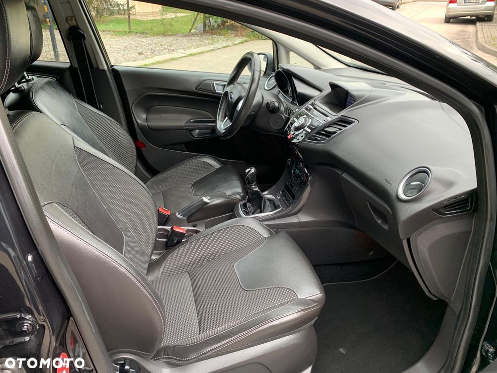 Ford Fiesta 1.0 EcoBoost STart-Stop Titanium - 13