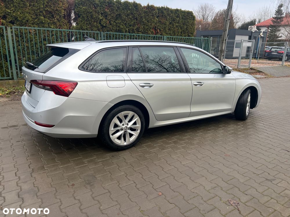 Skoda Octavia 1.5 TSI ACT Ambition - 4