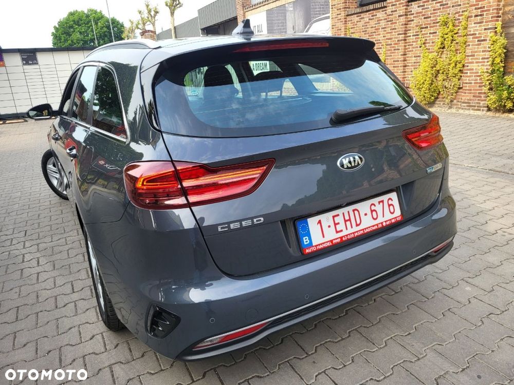 Kia Ceed - 20