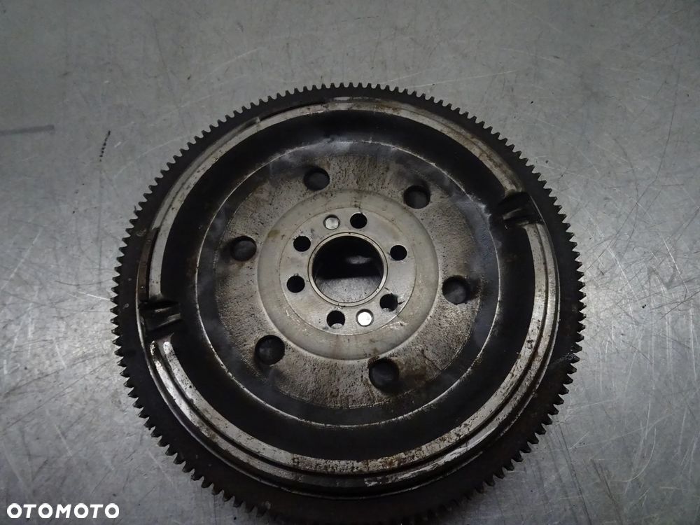 VW PASSAT B5 SEDAN 1.6 B DWUMASA SPRZĘGŁO - 4