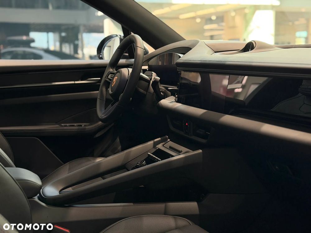 Porsche Macan 4 100kWh - 23