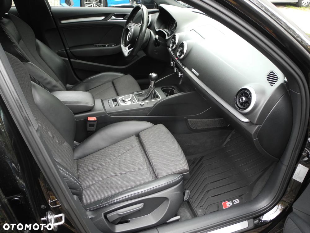 Audi A3 Sportback 1.6 TDI (clean diesel) S line Sportpaket - 19