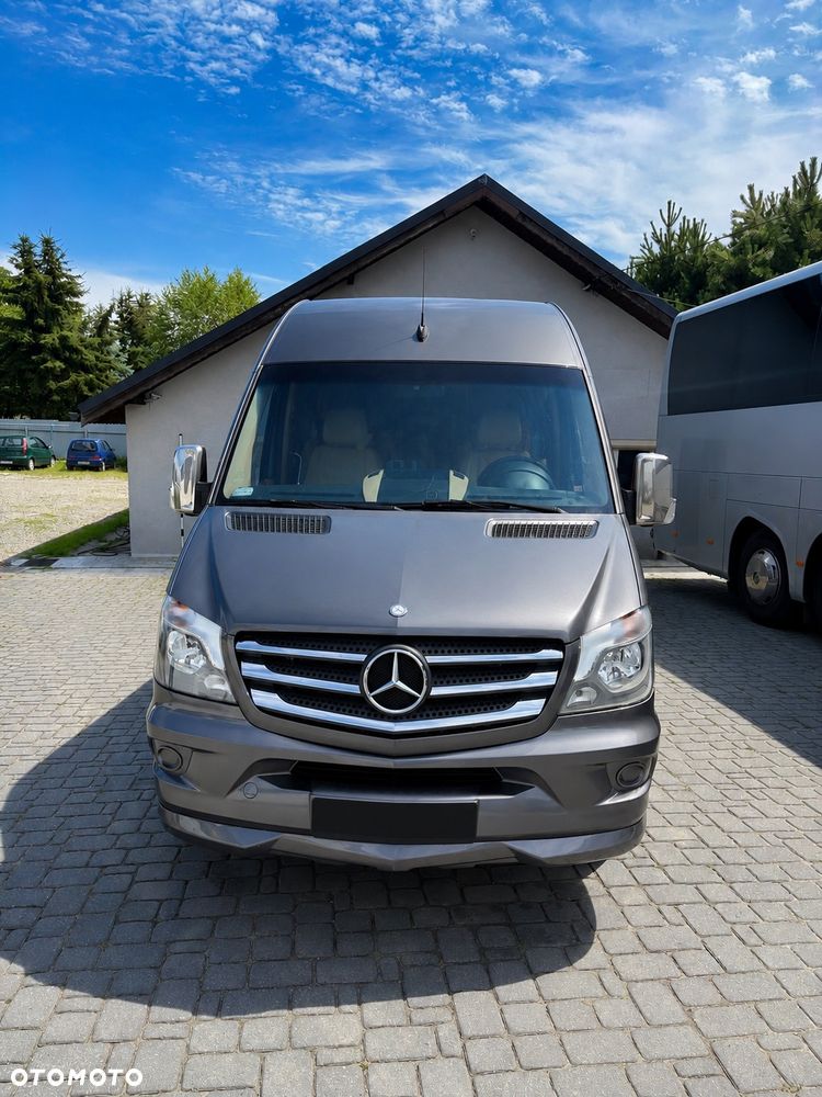 Mercedes-Benz Sprinter - 1