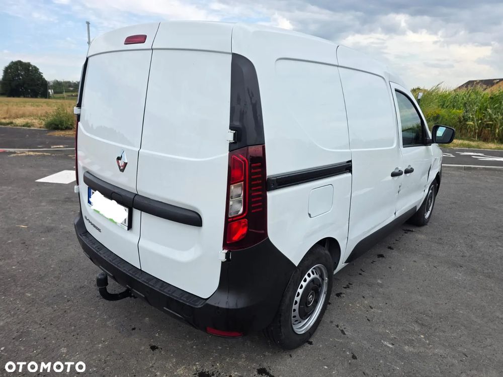 Renault Express - 8