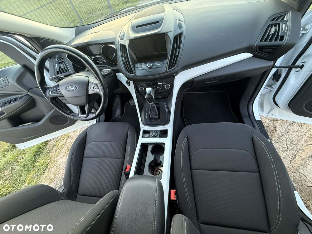 Ford Kuga 2.0 TDCi 4x4 Titanium - 7