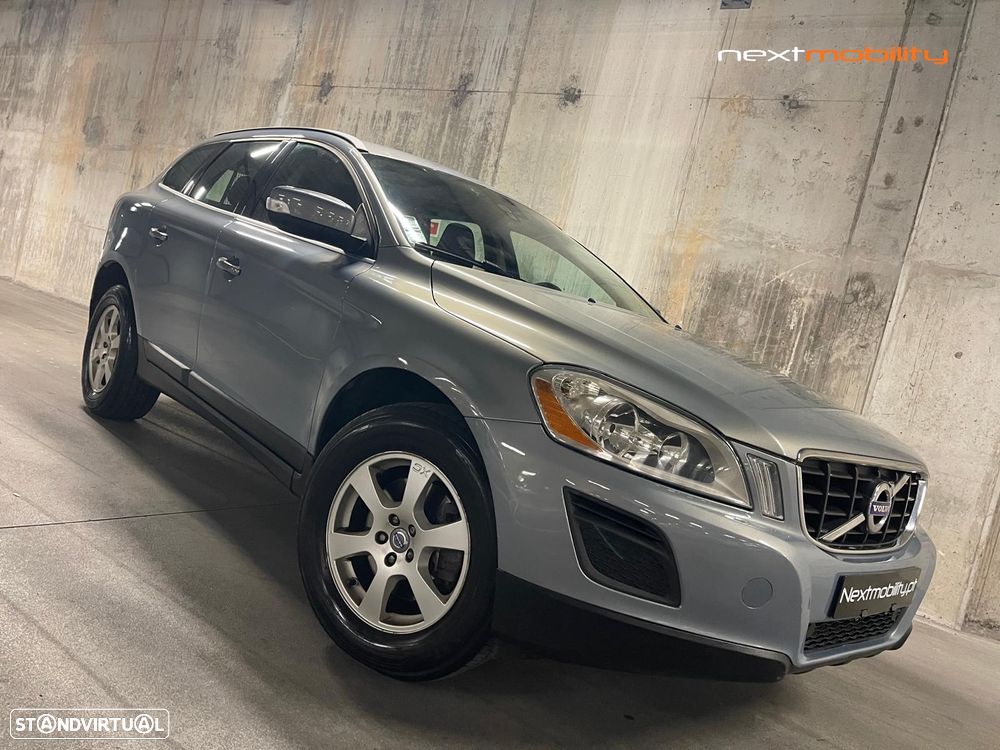 Volvo XC 60 2.0 D3 Drive Momentum - 1