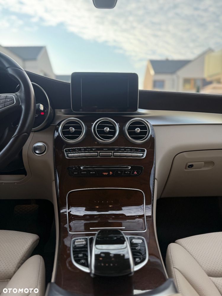 Mercedes-Benz GLC 250 4-Matic - 10