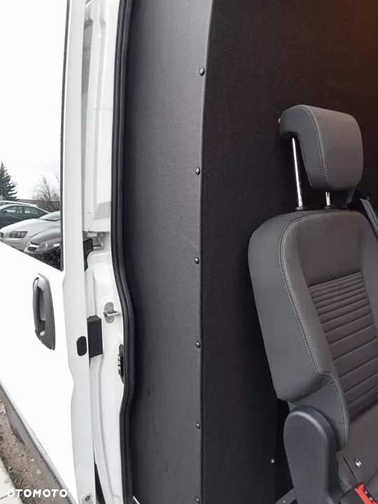 Volkswagen CRAFTER ZABUDOWA BRYGADOWA 6 7 9 OSÓB - 25