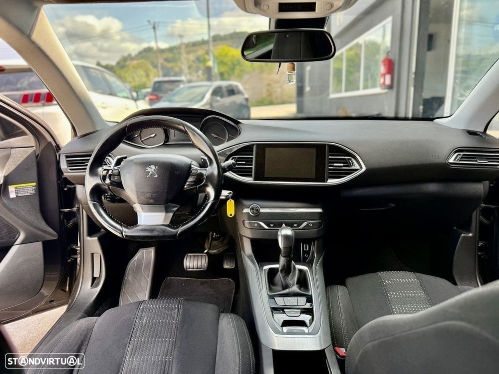 Peugeot 308 SW 1.6 BlueHDi Allure J17 EAT6 - 17