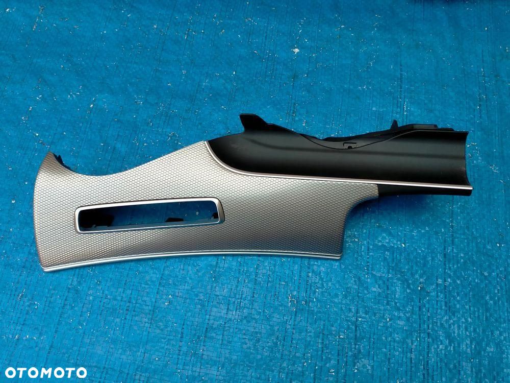 Mercedes W213 AMG Dekor Dekory BURMESTER Listwa Konsoli Drzwi Listwy Ozdobne AMBIENT - 24